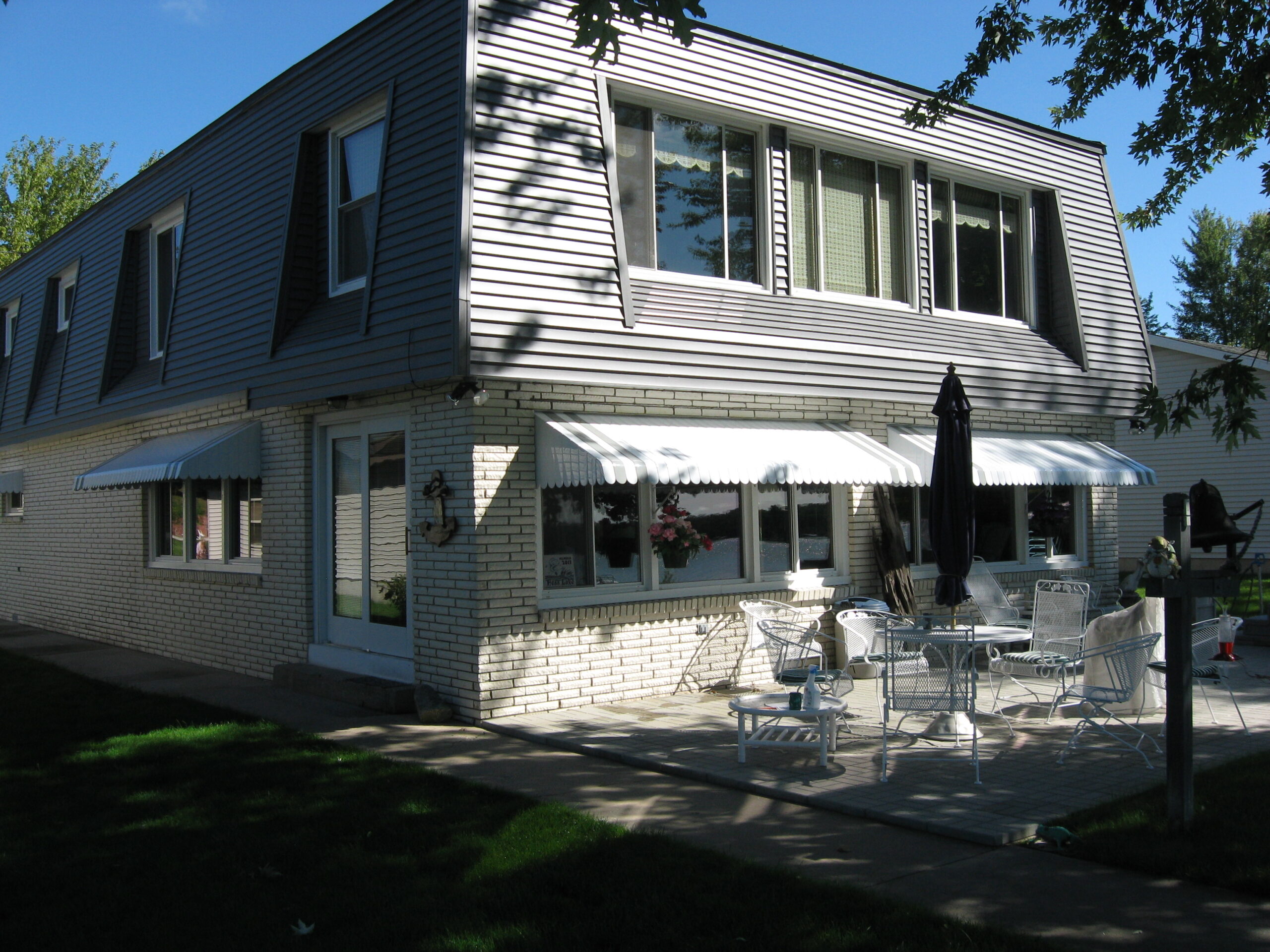 Residential Window Awnings 1 Image