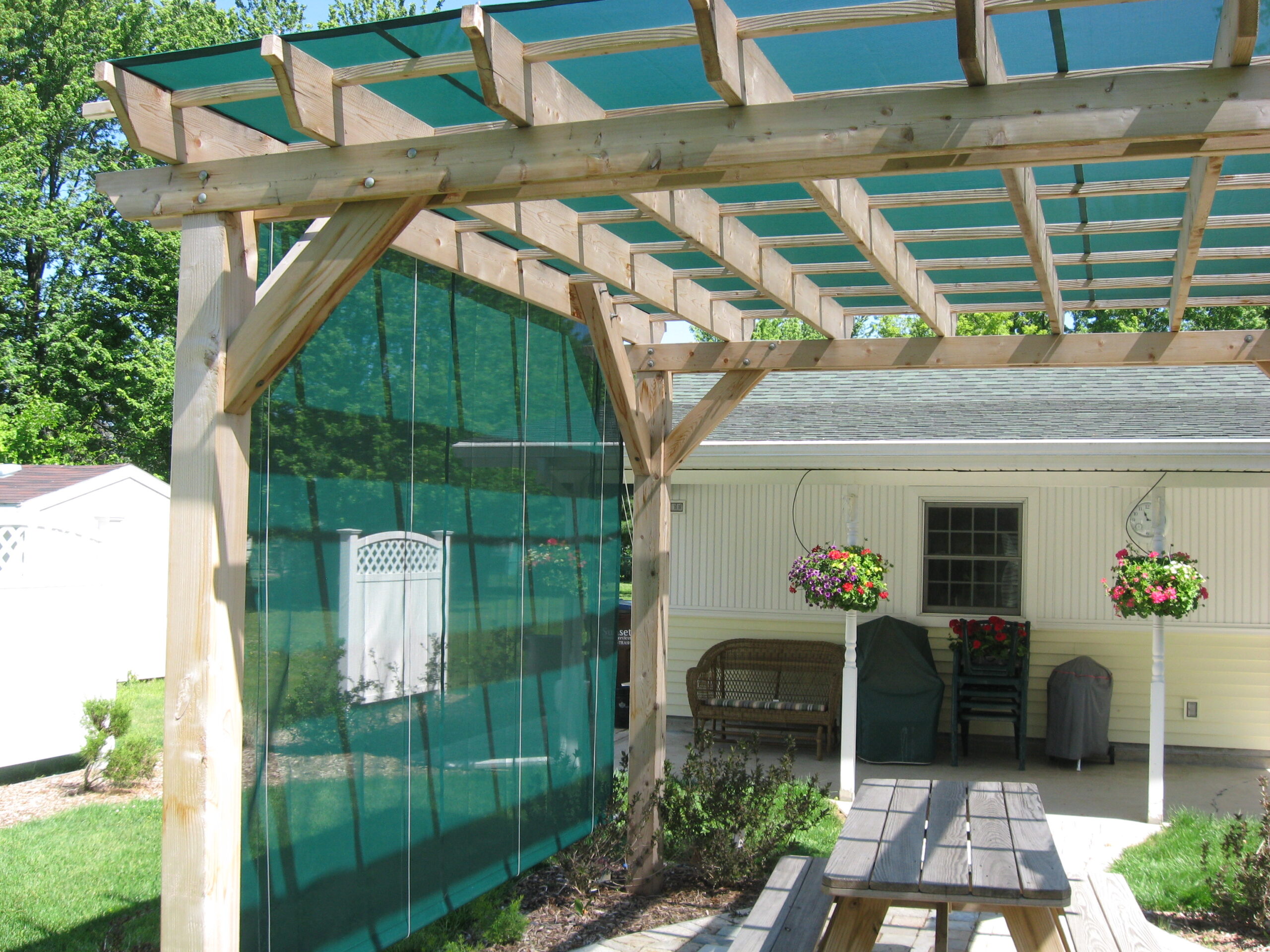 Pergola Shade Covers 1 Image