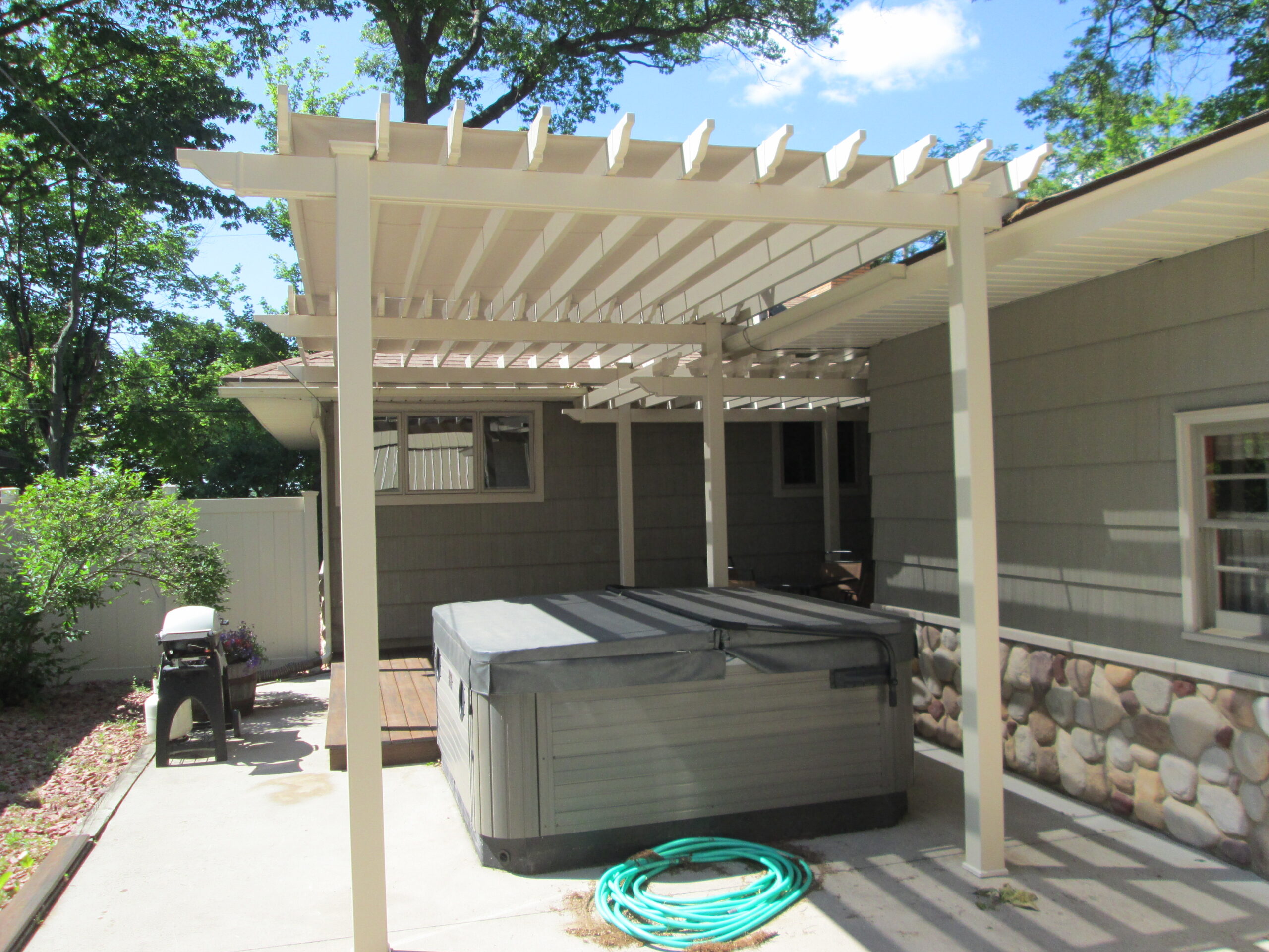 Pergola Shade Covers 4 Image